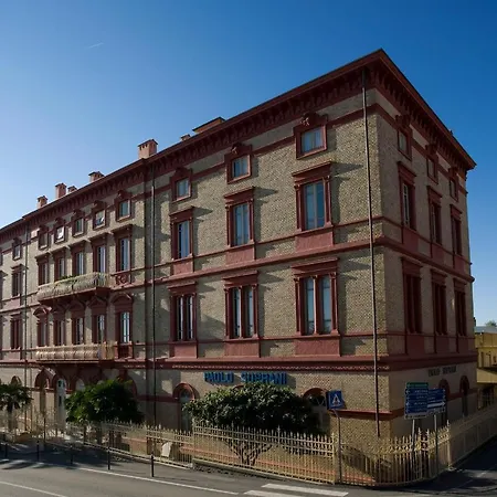 Rosso Di Sera דירה קסטלפידרדו