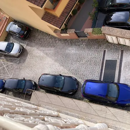 Διαμέρισμα Rosso Di Sera *